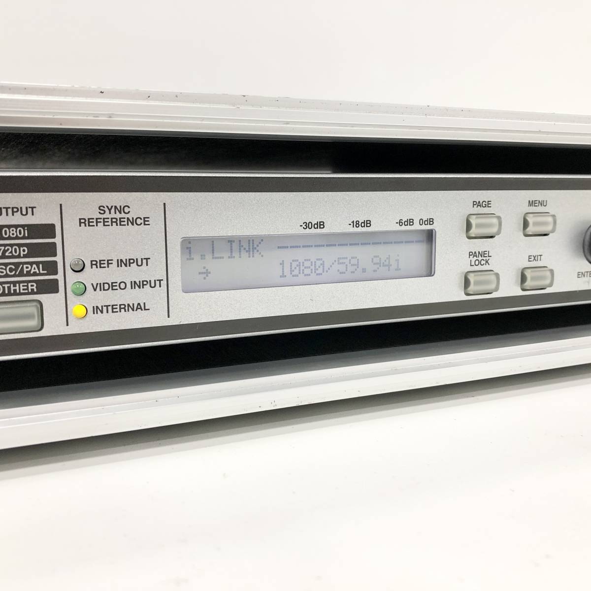 中古/ハードケース付き】Roland ユニバーサルコンバーター VC-300HD