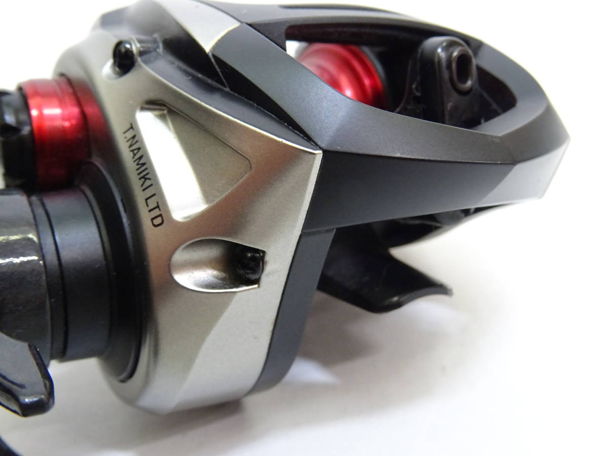 ダイワ 18 SV LIGHT LTD 右 ベイトリール ライトリミテッド DAIWA SV