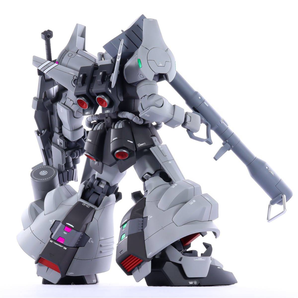 HGUC グフフライトタイプ 改修塗装済み完成品 ガンプラ(完成品)｜売買 