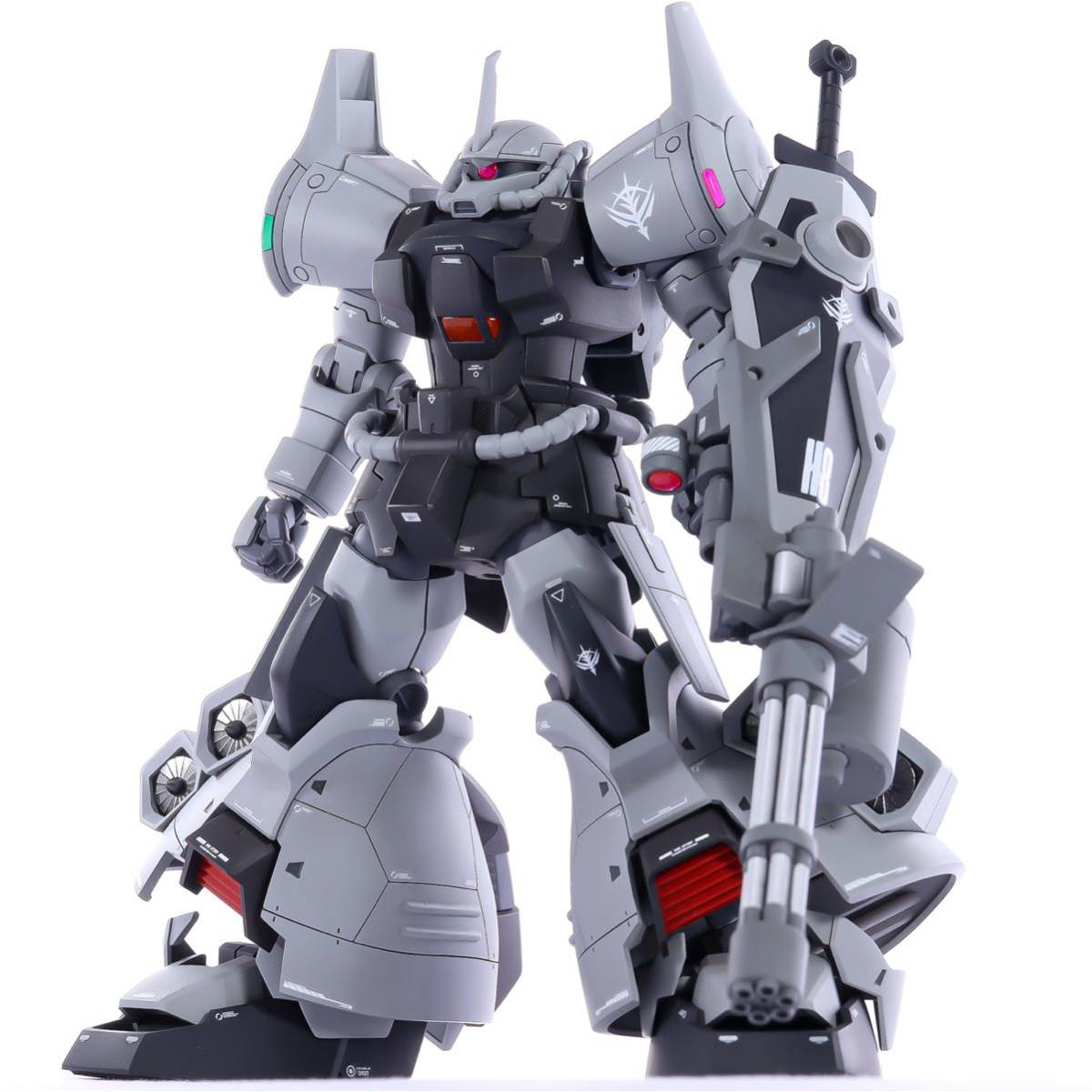 HGUC グフフライトタイプ 改修塗装済み完成品 ガンプラ(完成品)｜売買 