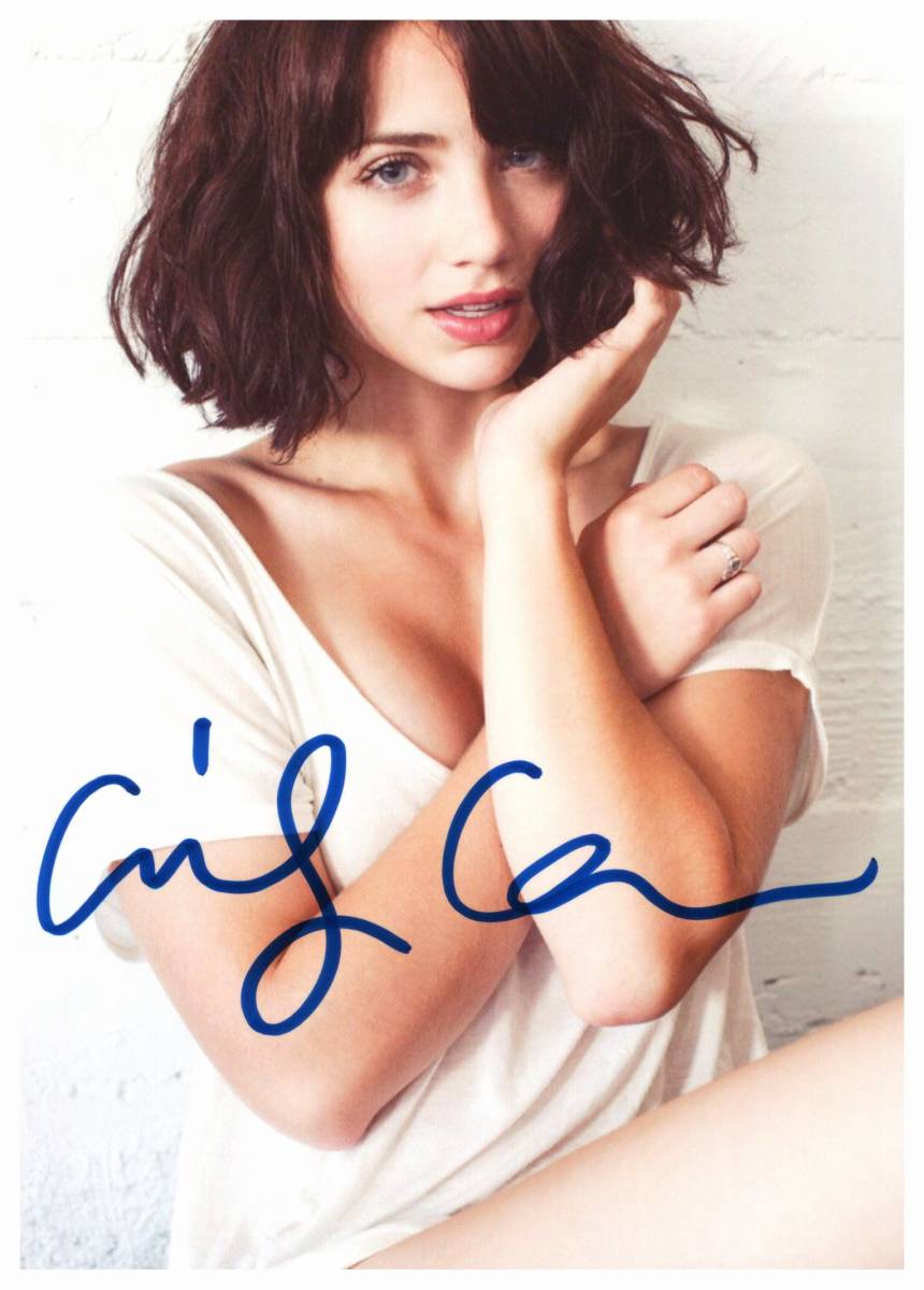 Y 2L判 エミリー・ラッド アメリカの女優 Emily Rudd 直筆サイン写真