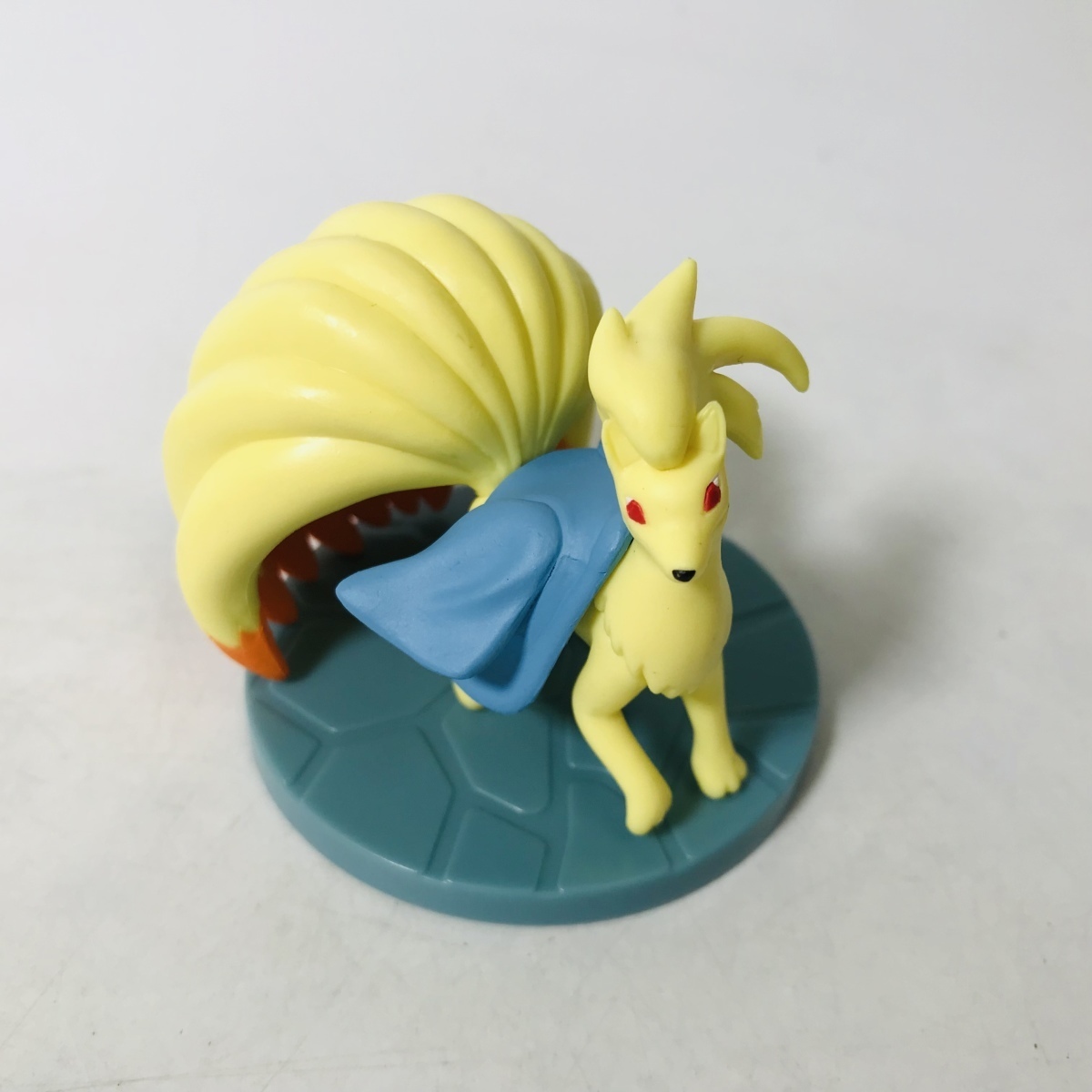 ポケモンセンター限定 みにふぃぎゅあこれくしょん 百ポケ夜行