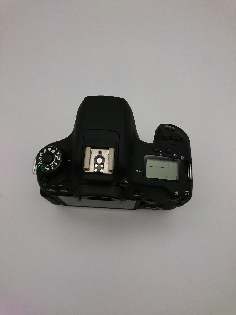 Canon EOS 8000D ダブルズームキット Canon ダブルズームキット