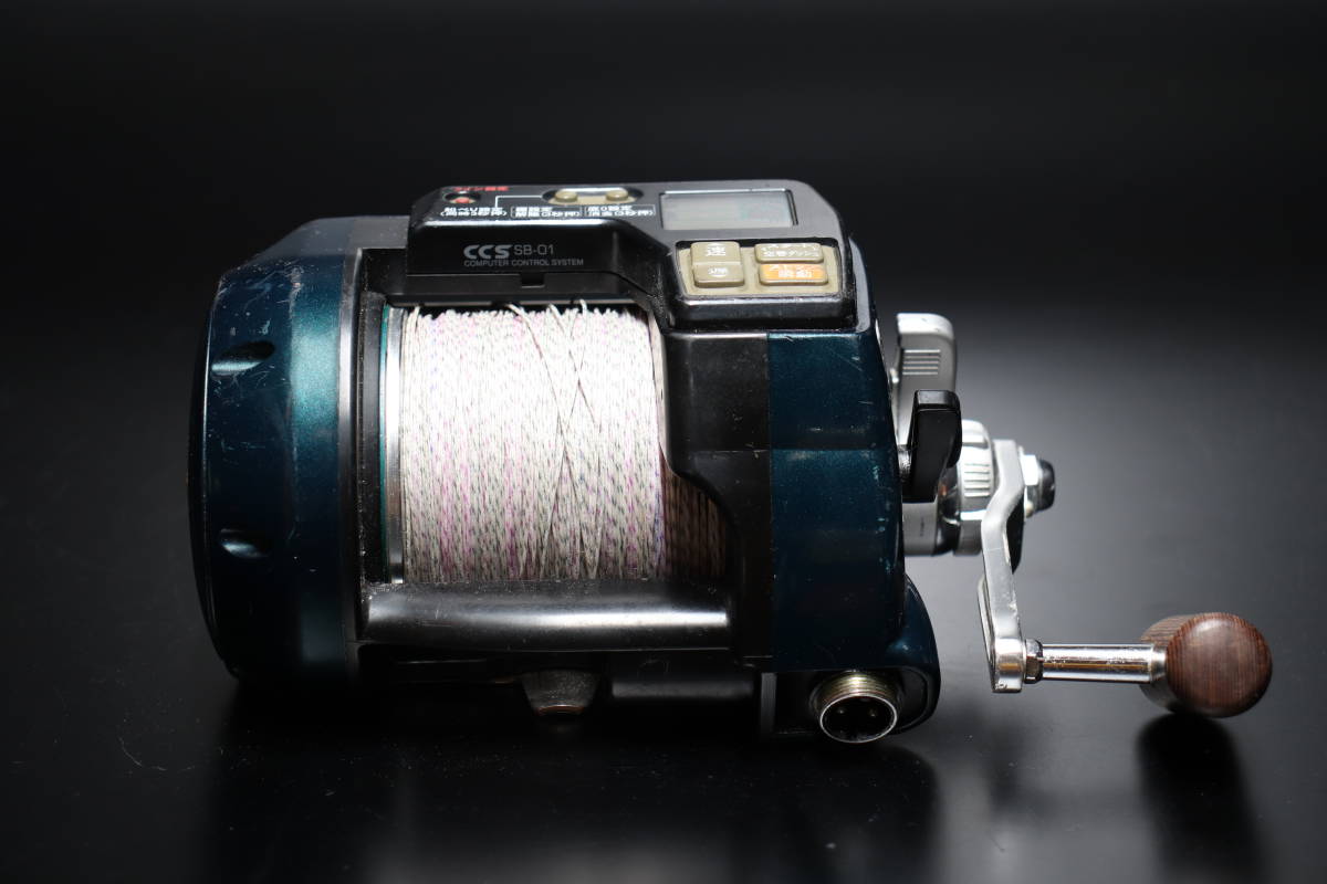 RYOBI CCS 電動リール シルバー/レッド