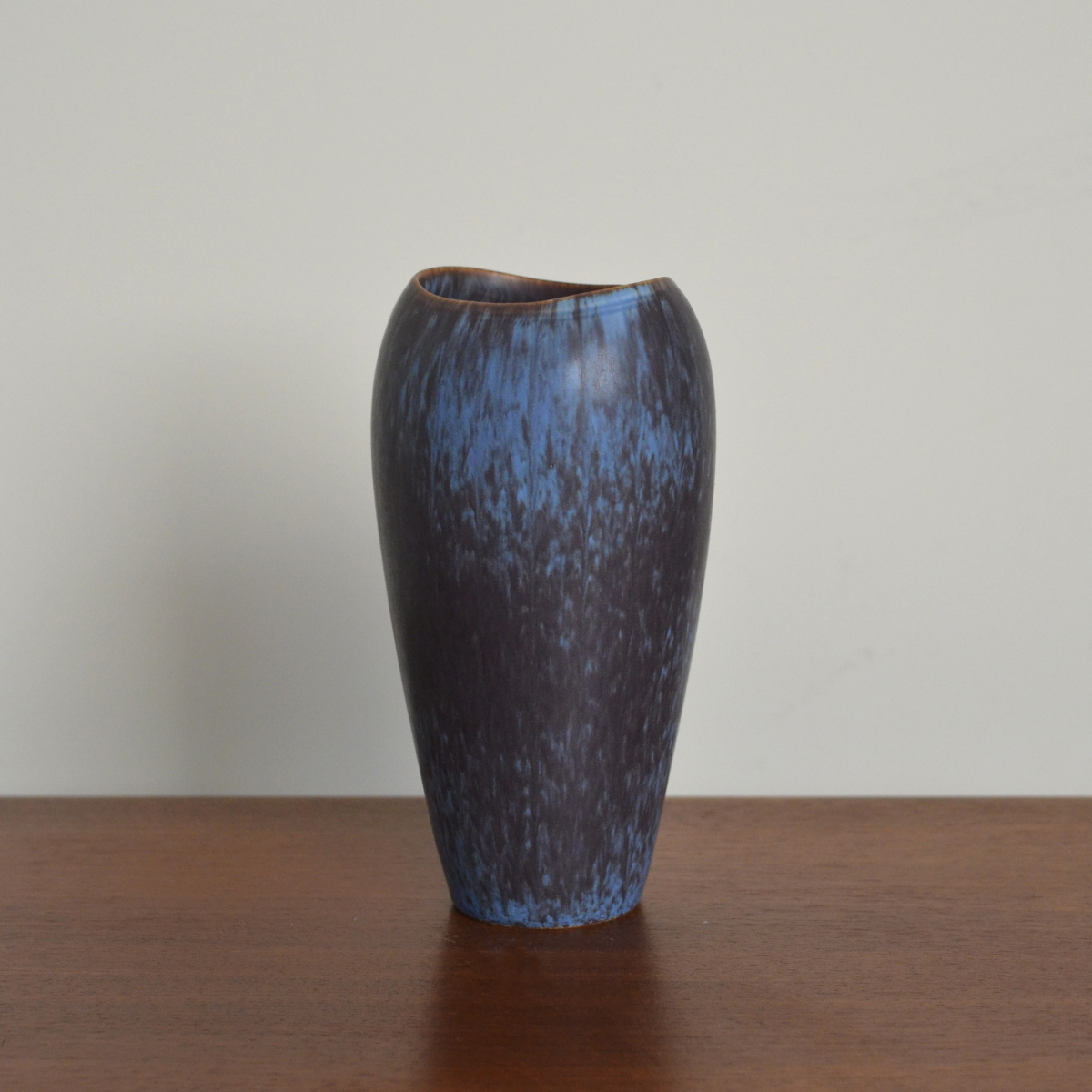 Gunnar Nylund Vase AXZ Rörstrand for by Sweden of AXZ, Midcentury