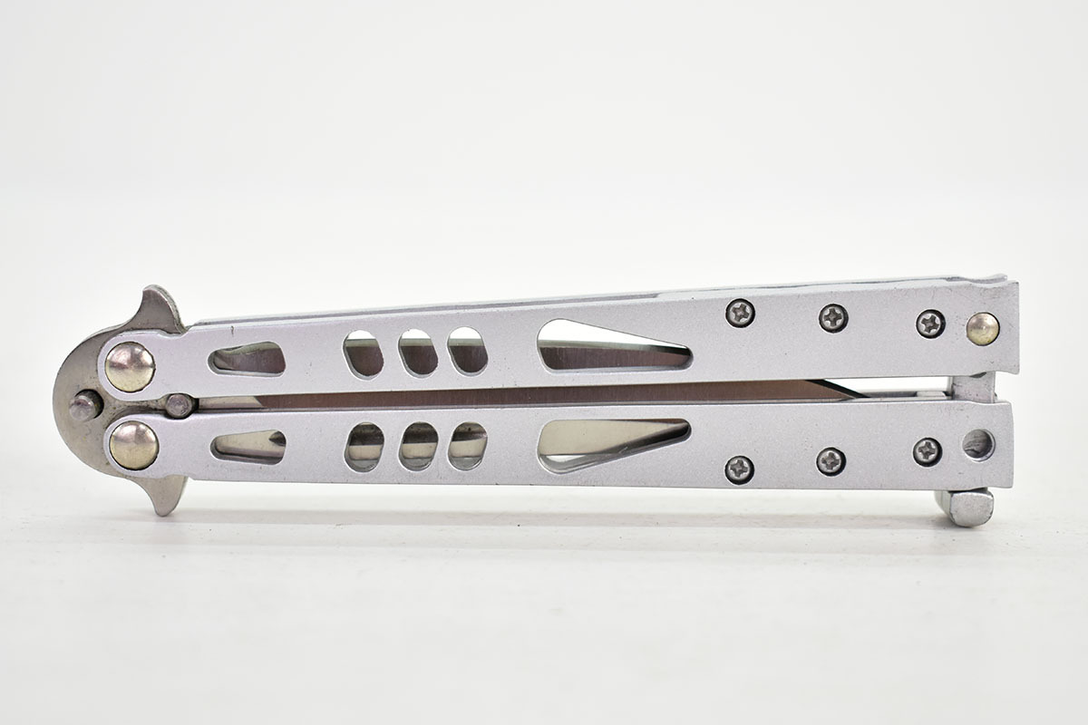 メーカー不明 バタフライナイフ 440 STAINLESS STEEL 刃長9cm 