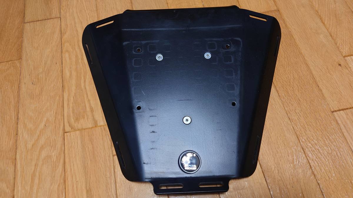 最新作，安い ヘプコ&ベッカー Speedrack EVO / スピードラック EVO Yamaha YZF-R1 '09-'14(ヤマハ用)｜売買されたオークション情報、yahooの商品情報をアーカイブ公開 - オークファン ヤマハ用