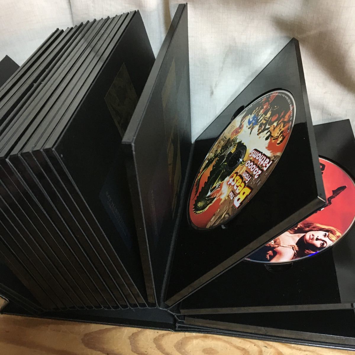 Dvd レイ ハリーハウゼン コンプリート コレクション 海外特撮 恐竜100万年 アルゴ探検隊の大冒険 Ray Harryhausen Complete Collection Sf ファンタジー ホラー 売買されたオークション情報 Yahooの商品情報をアーカイブ公開 オークファン Aucfan Com Dvd レイ ハリーハウゼン コンプリート コレクション 海外特撮 恐竜100万年 アルゴ探検隊の大冒険 Ray Harryhausen Complete Collection Sf ファンタジー ホラー 売買されたオークション情報 Yahooの商品情報をアーカイブ公開 オークファン Aucfan Com