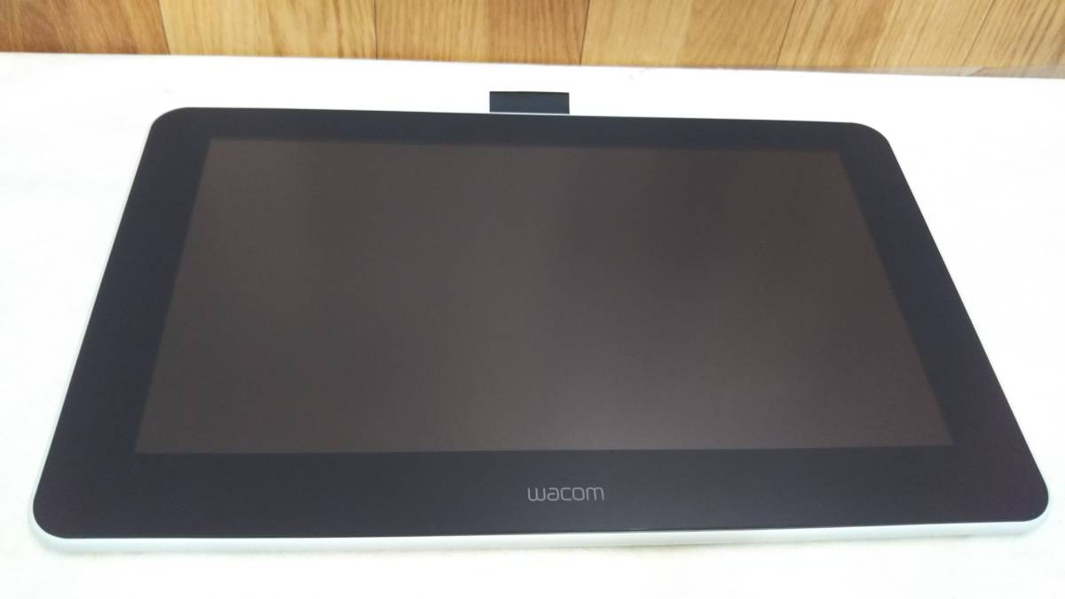 Veikk VK700 12インチ液晶ペンタブレット