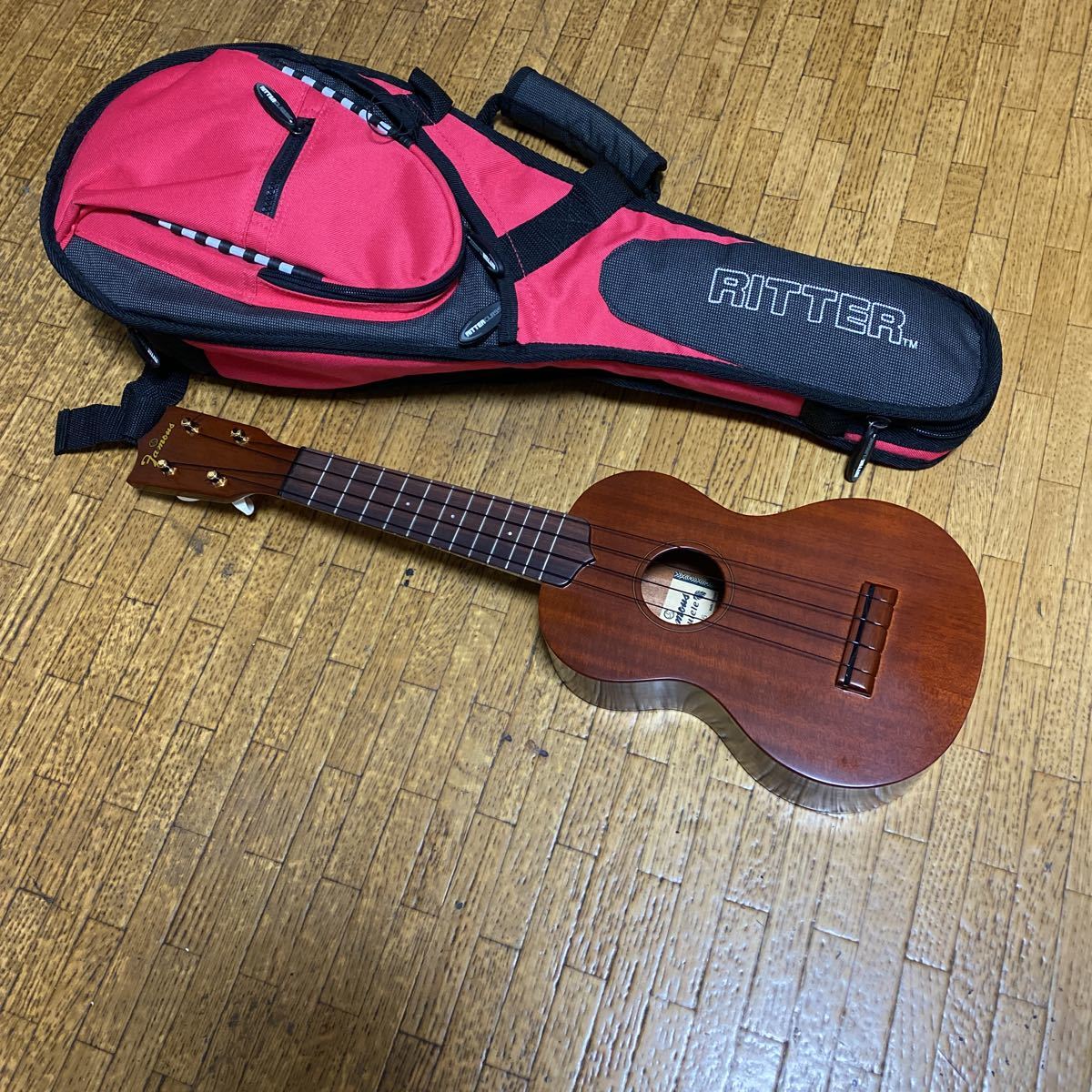 ウクレレ 本体 Famous フェイマス FS-6 1955年式 ソフトケース