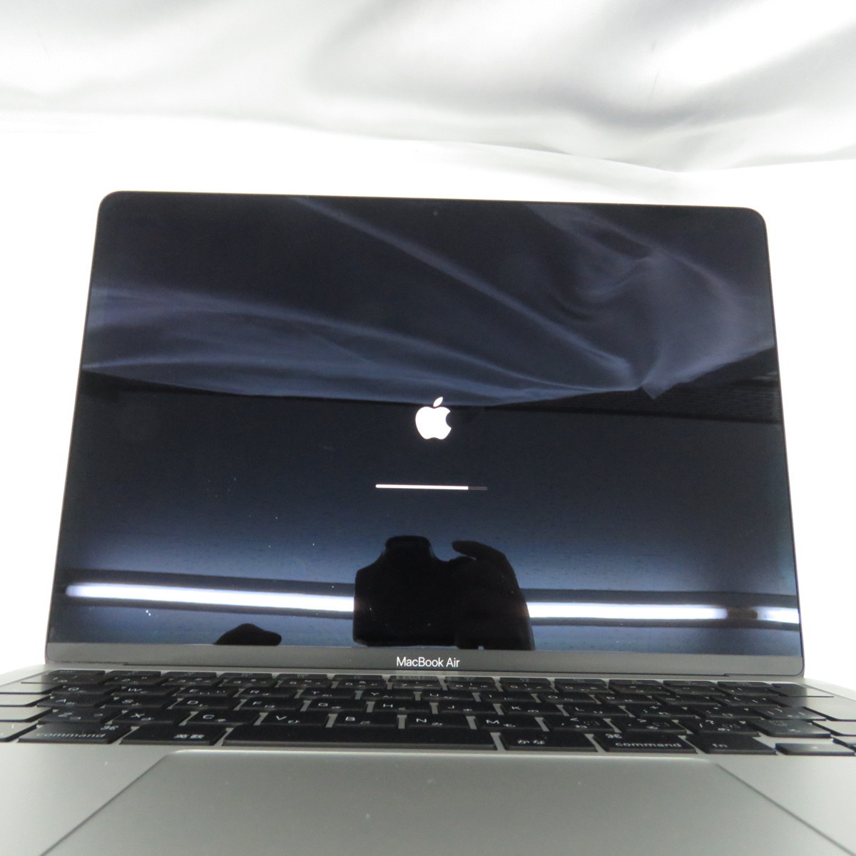 MacBook Air 13-inch, (Retinaディスプレイ, 202… Apple 公式通販 