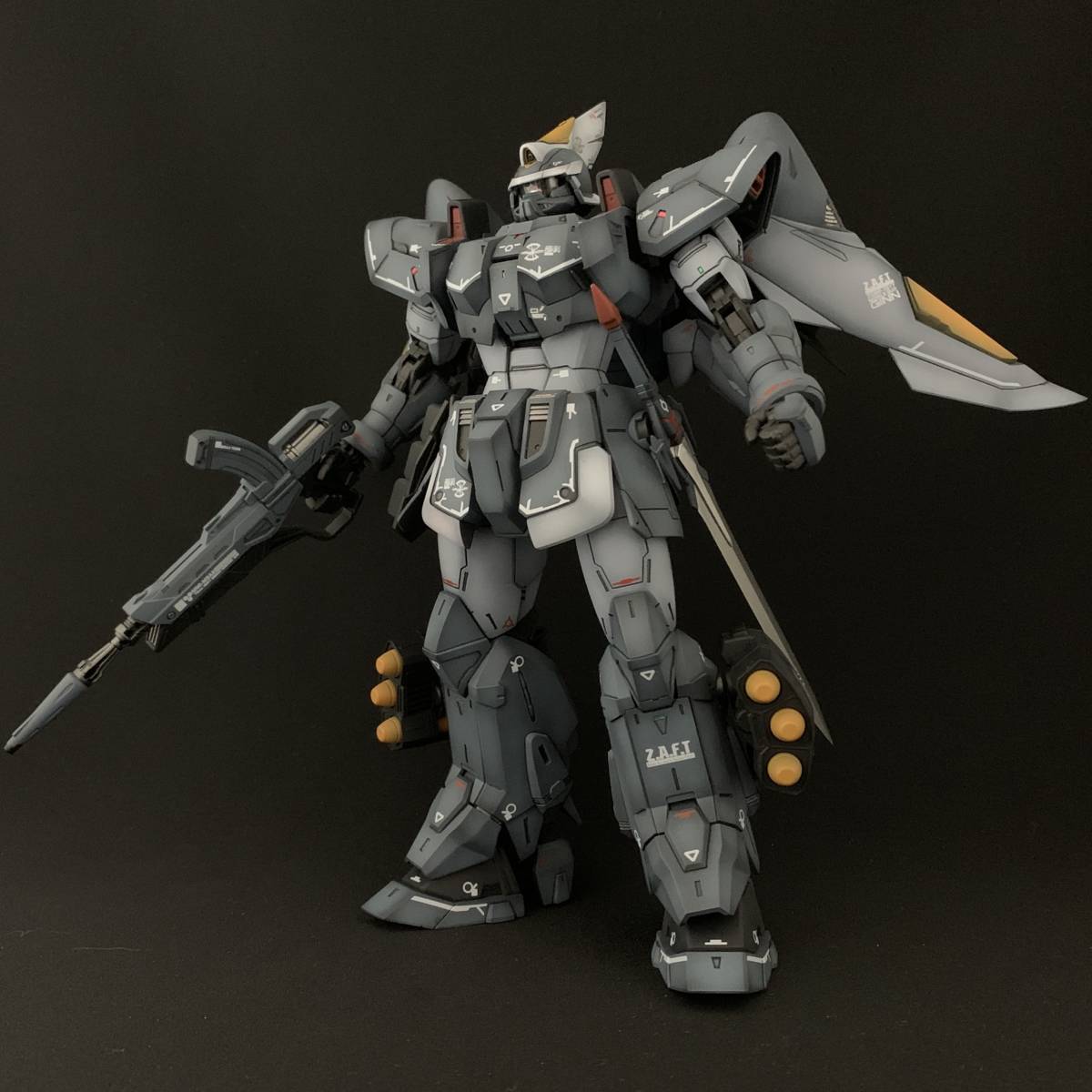 完成品】MG 1/100 モビルジン（機動戦士ガンダムSEED） ＋全塗装(完成 