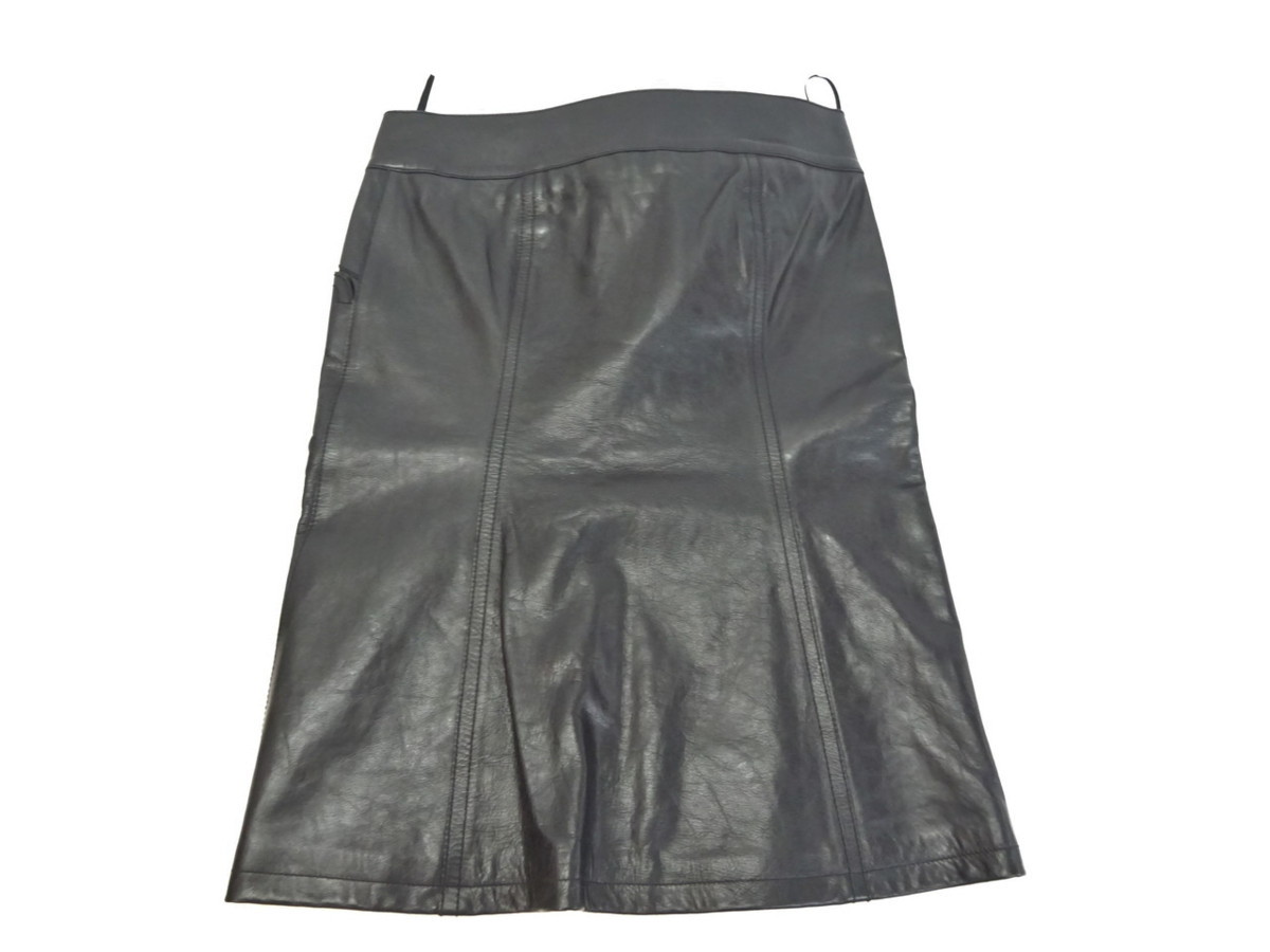 Y-5208】グッチ GUCCI レザースカート 台形 牛革 サイズ40 タイト  