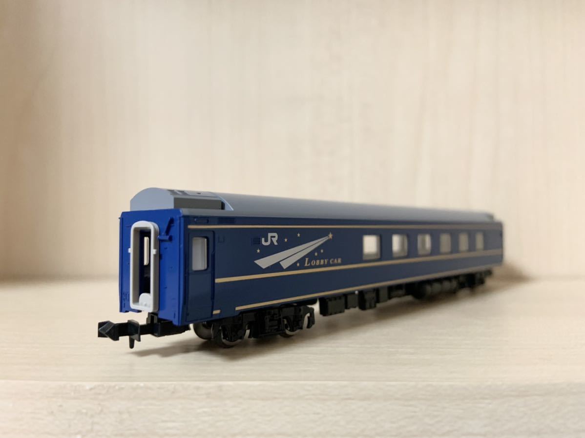 TOMIX 98704 JR 24系25形特急寝台客車(北斗星・JR東日本仕様)基本セット