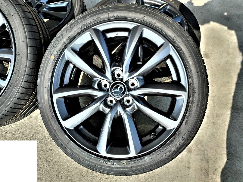 新品同様 新車外し MAZDA3ファストバック 純正ホイール TOYO PROXES 