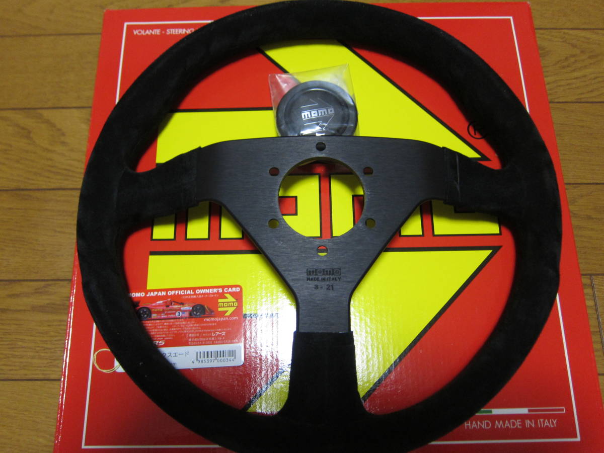 MOMO もち スエード ステアリング 本体 