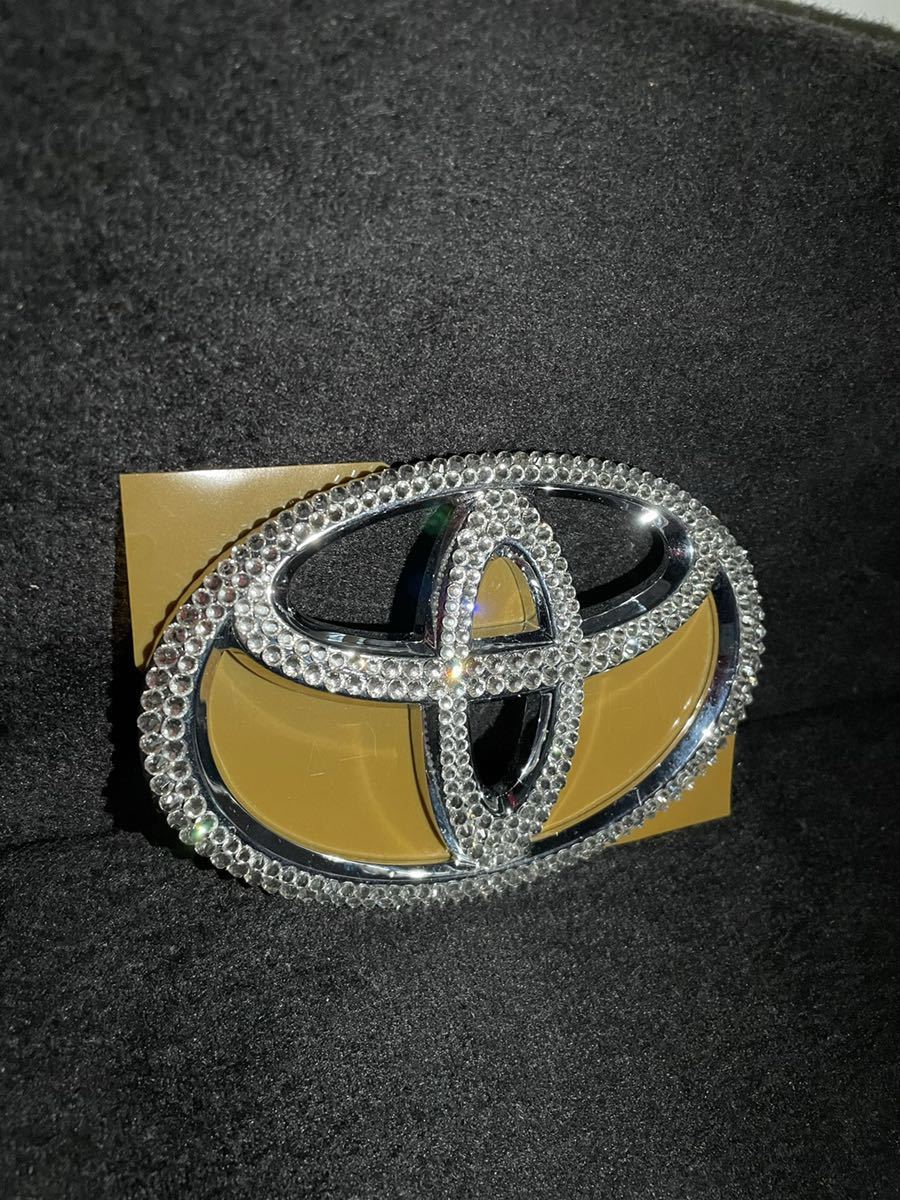 トヨタ　ロゴ エンブレム デコ ガラスストーン クリスタル　ドレスアップ_2