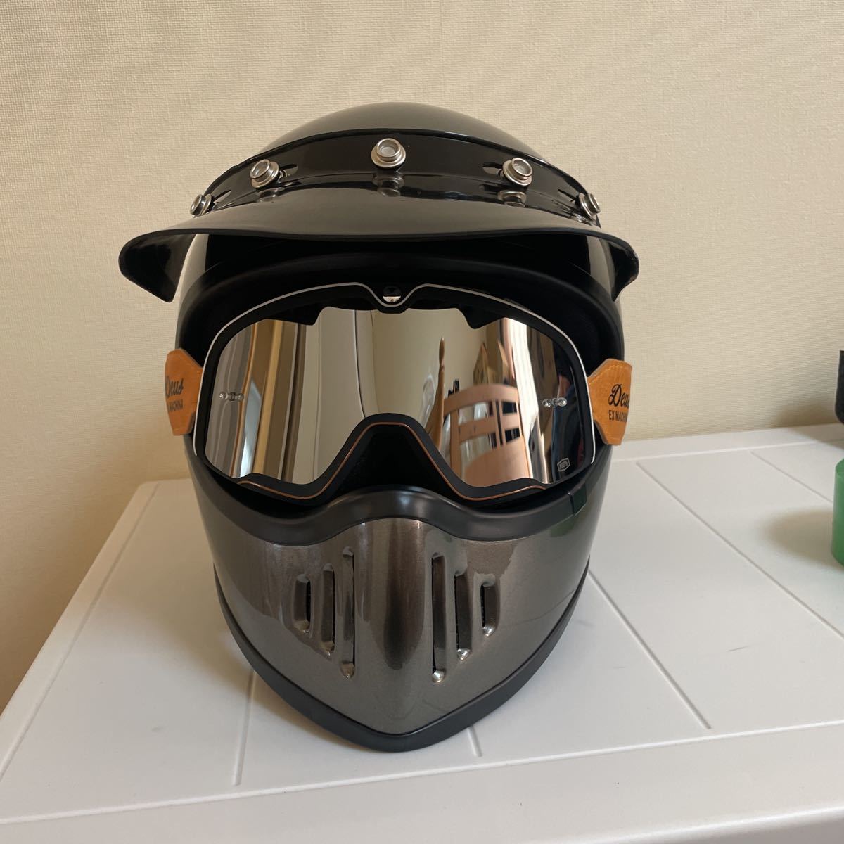 ヴィンテージ モトクロスヘルメット美品バイザーゴーグル付 Lサイズ 