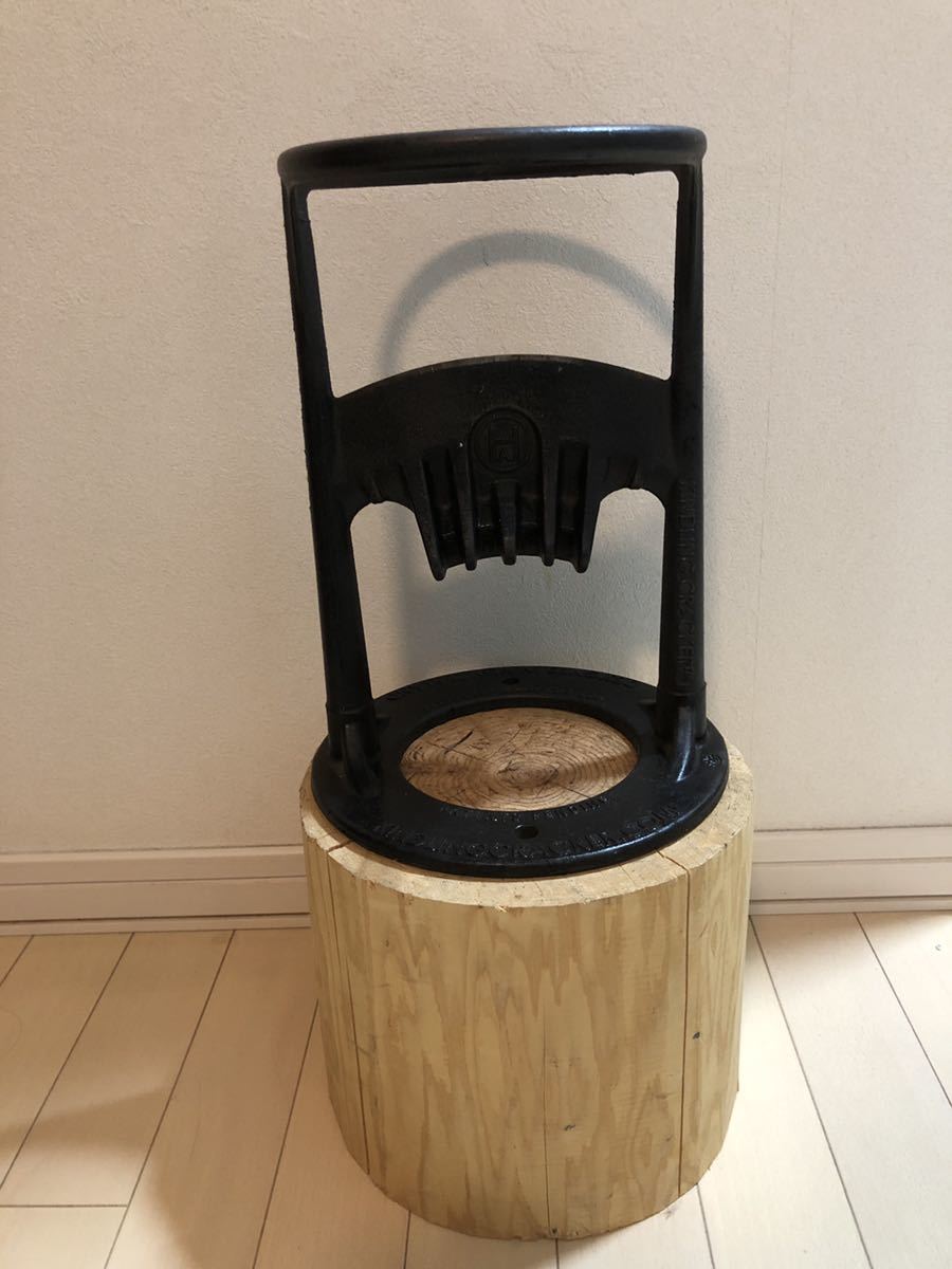美品！ファイヤーサイド Fireside キンドリングクラッカー 薪割り台 