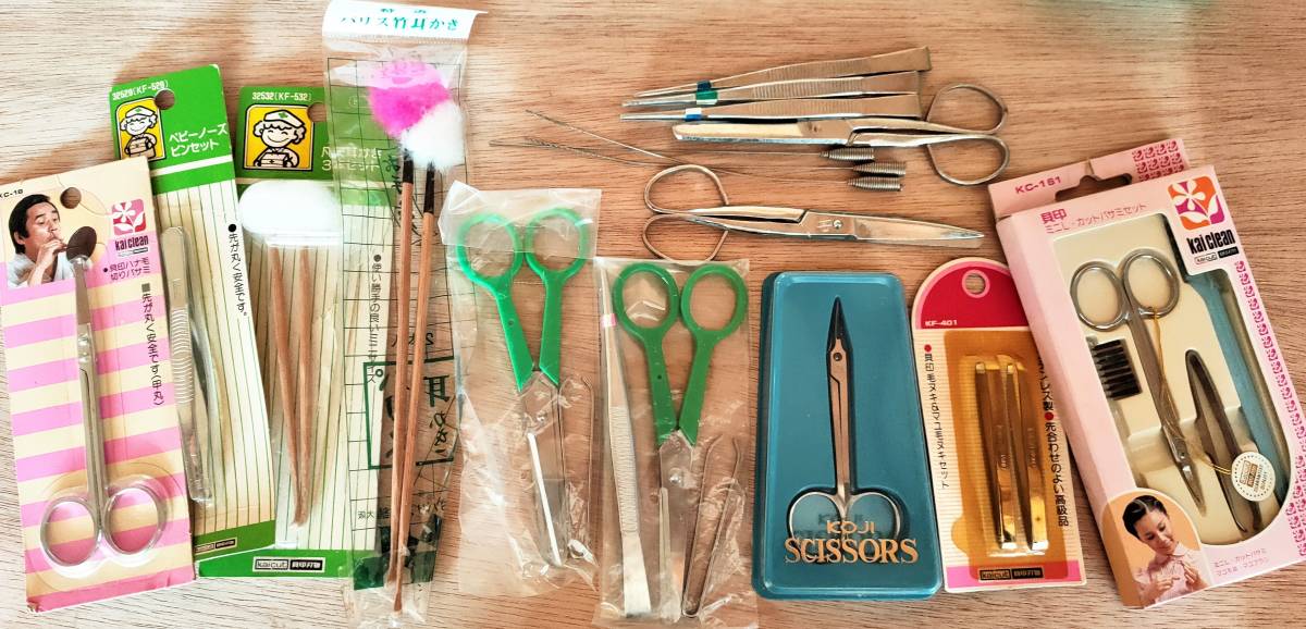 昭和レトロ救急箱中身大量2668点◆救急セット 絆創膏バンドエイド滅菌ガーゼ綿棒コットン耳かきマスク毛抜きピンセット包帯ひざサポーター_3