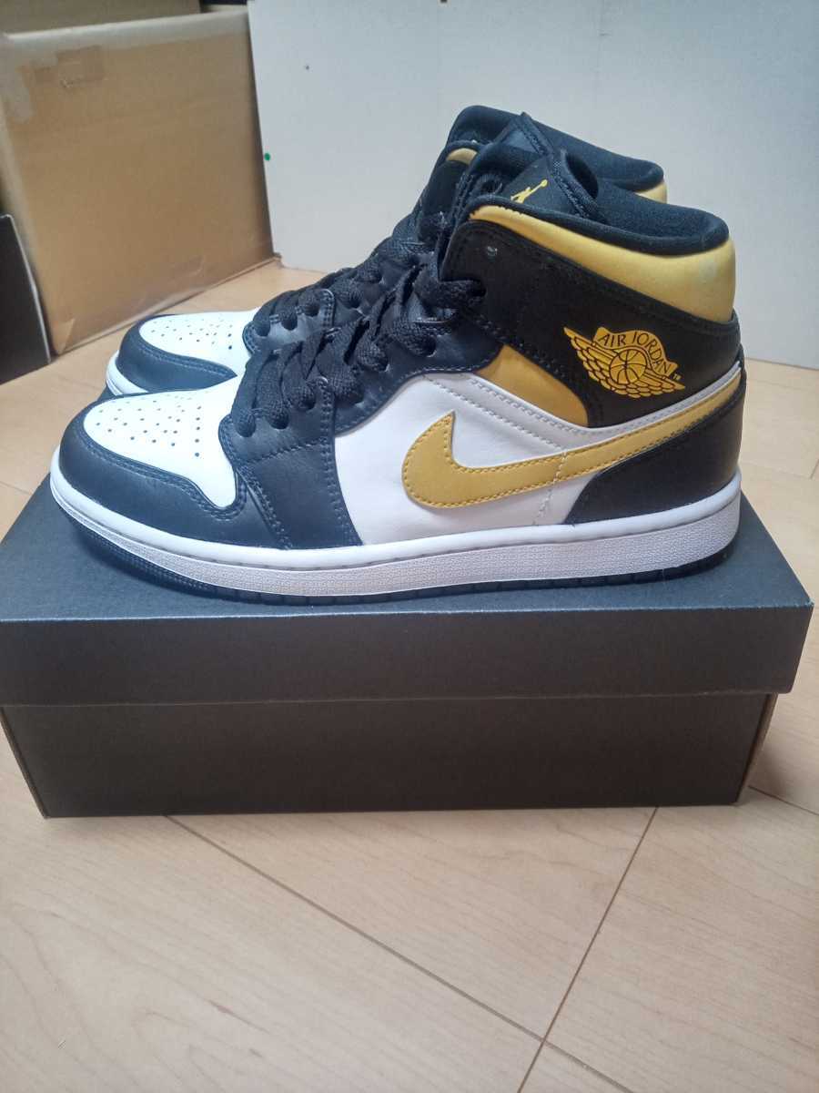 ナイキ　エアジョーダン1MID 26cm ホワイト　ブラック　イエロー　AJ パンダ 0 新品26cm相当NIKE｜エアジョーダン１MID｜ホワイト&frasl;ブラック Air Nike Y-492