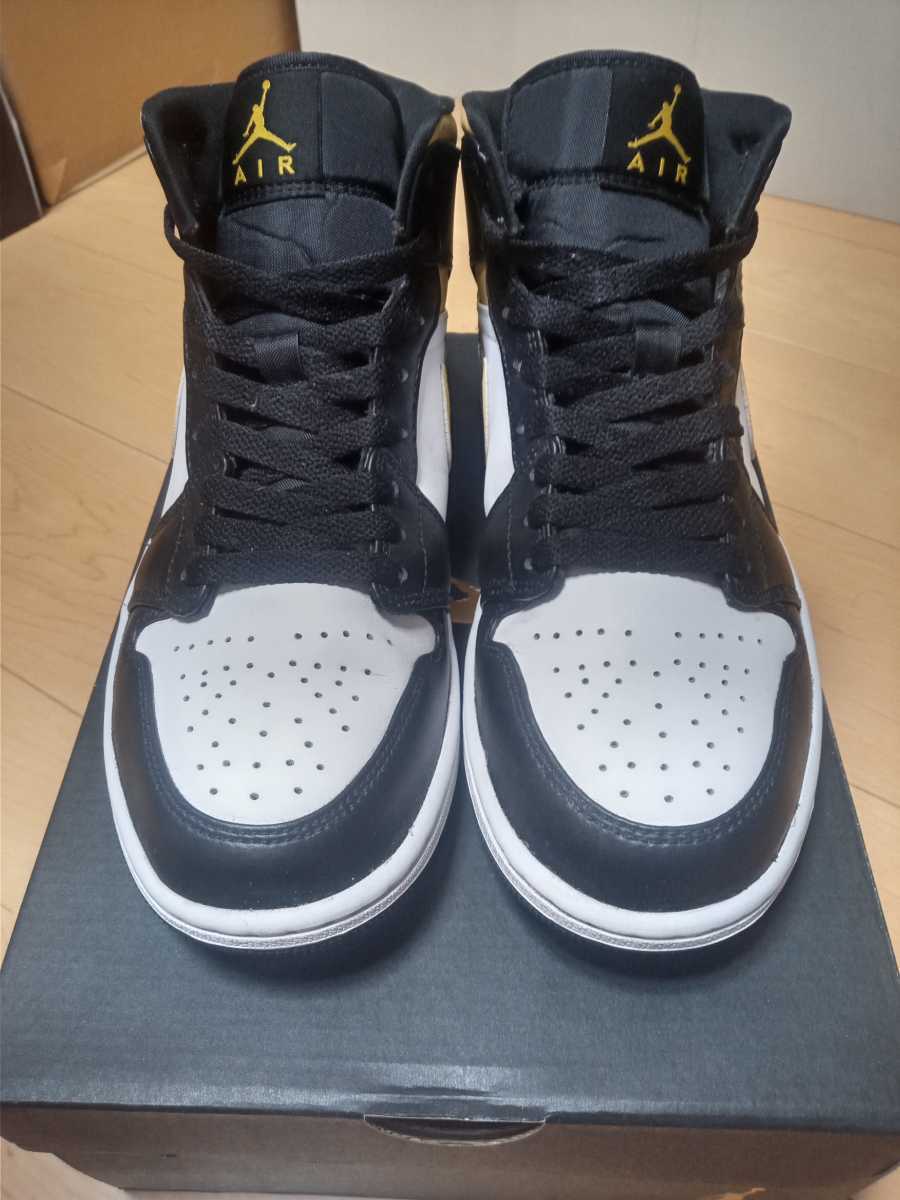 ナイキ　エアジョーダン1MID 26cm ホワイト　ブラック　イエロー　AJ パンダ 0 新品26cm相当NIKE｜エアジョーダン１MID｜ホワイト&frasl;ブラック Air Nike Y-492