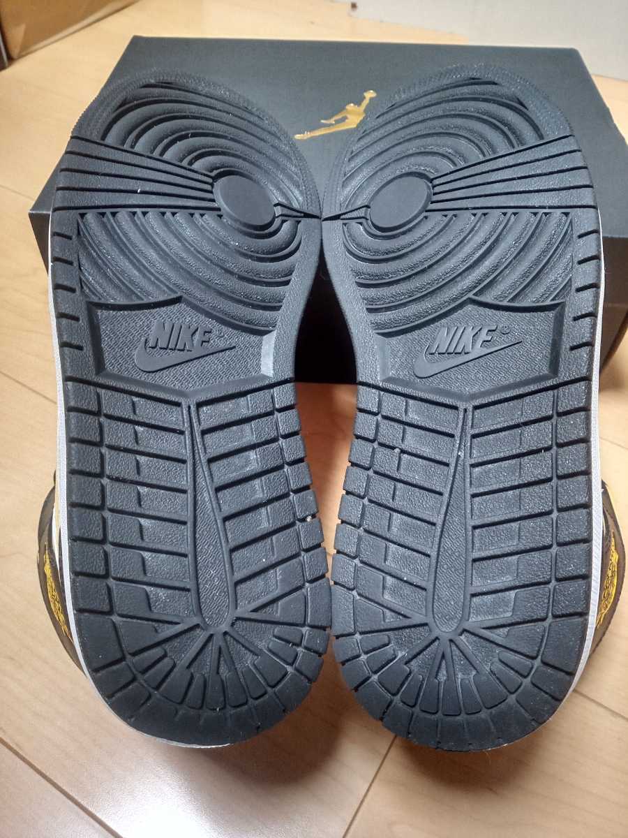 ナイキ　エアジョーダン1MID 26cm ホワイト　ブラック　イエロー　AJ パンダ 0 新品26cm相当NIKE｜エアジョーダン１MID｜ホワイト&frasl;ブラック Air Nike Y-492