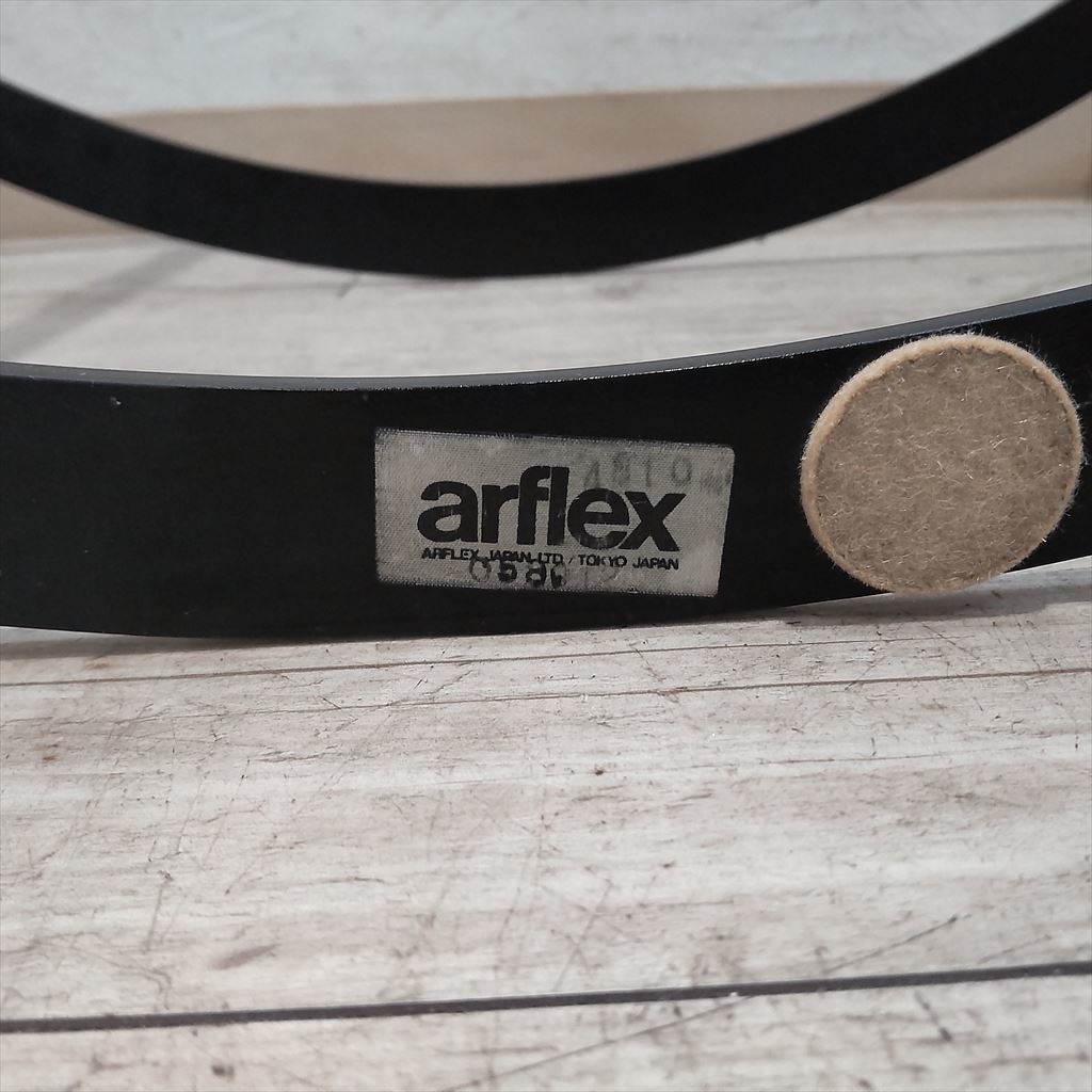 美品！arflex アルフレックス UVI ウヴィコーヒーテーブル 約50万円  