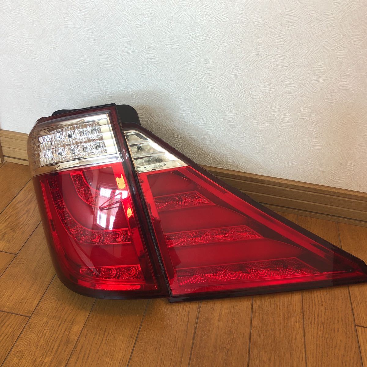 クリスタルアイ オマケ付き20系アルファード ヴェルファイア LED 