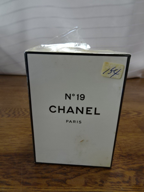 CHANEL No.19 25ml⑦ 香水】ビュティー シャネル フィルム未開封 【C9