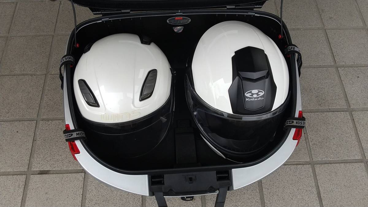 GIVI / ジビ V56 MONOKEY トップケース MAXIA 4 WITH アルミニウム 