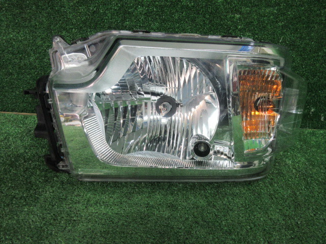 得価，SALE ニッサン クリッパー U71V / ミツビシ ミニキャブ U61V 右 ハロゲンヘッドライト RH STANLEY W0688 社外LED 2022.3.16.T.10-B2-5(ヘッドライト)｜売買されたオークション情報、yahooの商品情報をアーカイブ 日産用