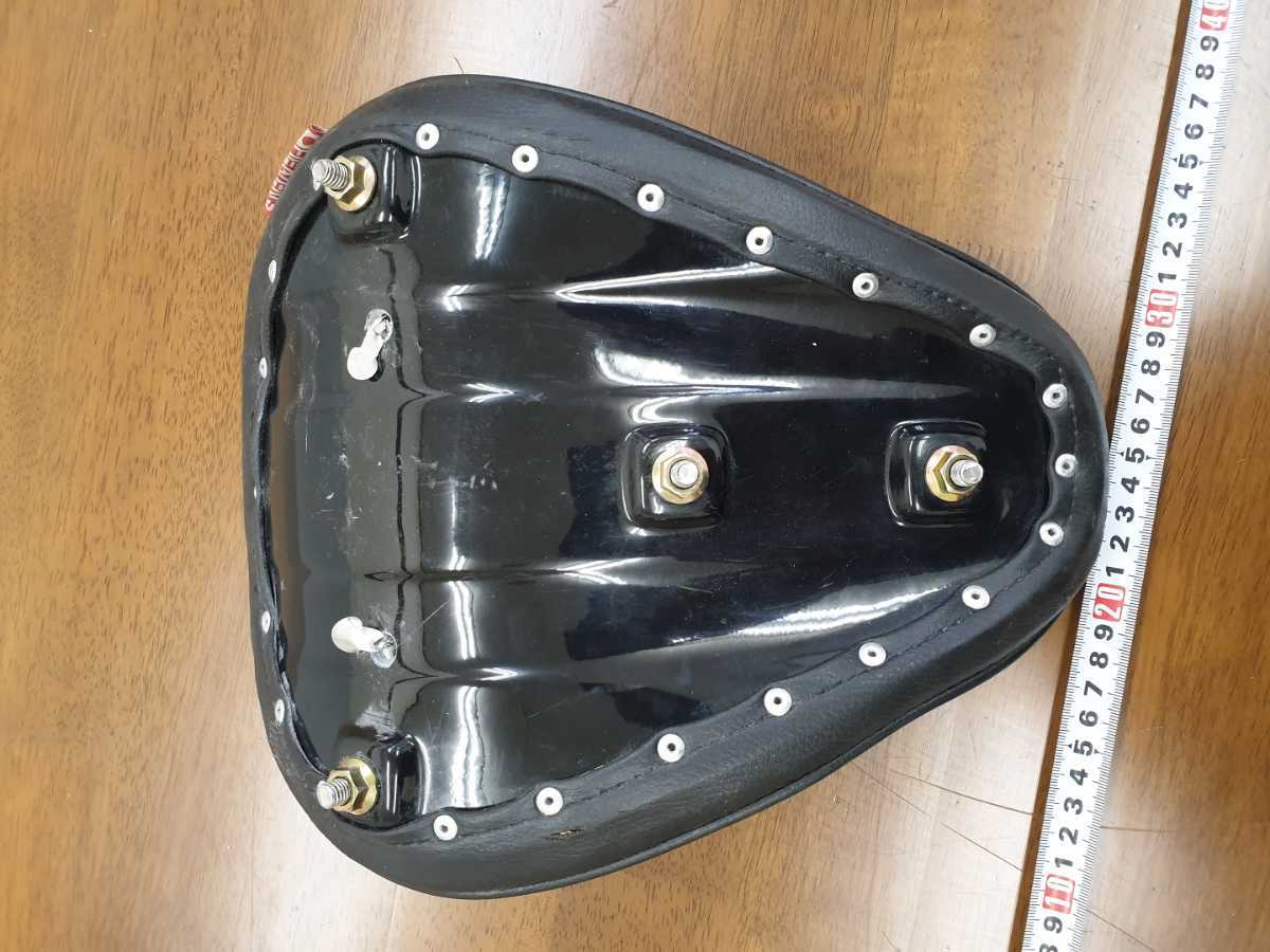 中古、加工あり HEAVENS汎用ソロシート ハーレー スポーツスター 