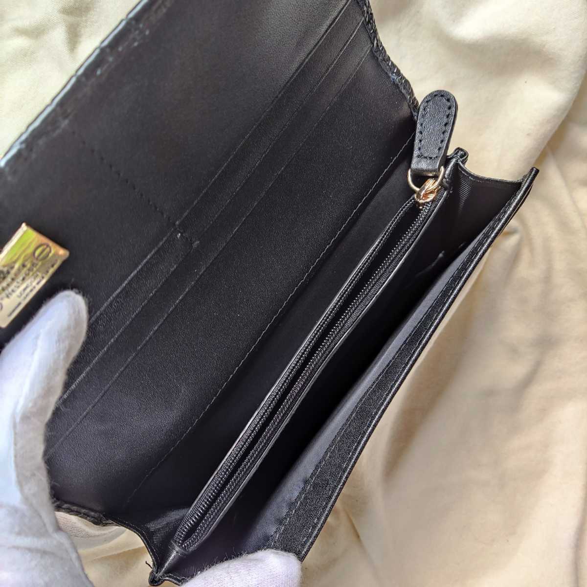 新品・未使用】 ヴィヴィアンウエストウッド Vivienne Westwood 長財布 