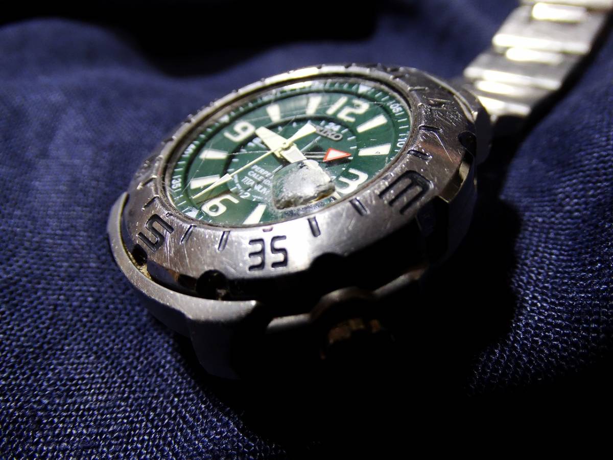 SEIKO セイコー パーペチュアルカレンダー 8F56-0070 チタン セイコー 