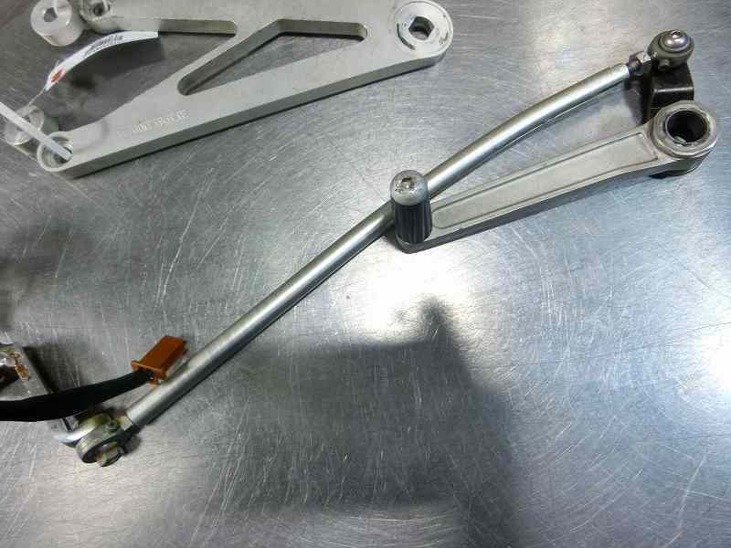 R1-Z YZF-R1 COERCE コワース STEP r1 | メルカリ コワースバックステップ 2026年最新Yahoo!オークション yzf KIT ヤマハ ('15-) YAMAHA YZF-R1（2CR）に適合する｜バックステップの商品一覧｜バイクパーツ