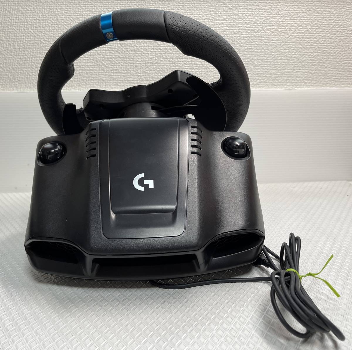 ◇ logicool ◇ G923 Racing Wheel and Peals for PlayStation 4 and 
