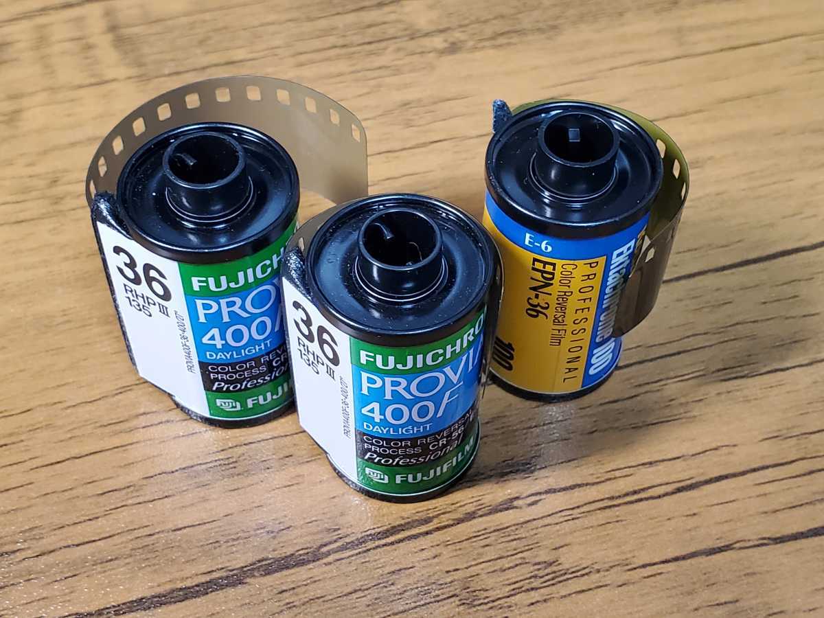 期限切れリバーサルフィルムの値段と価格推移は？｜23件の売買データ