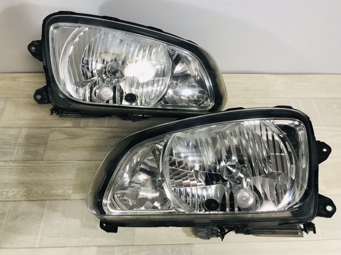 HINO 日野　トラック　プロフィア　レンジャー　後期　純正　キセノン　ディスチャージヘッドライト左右　バラスト付　100-35052　　220463