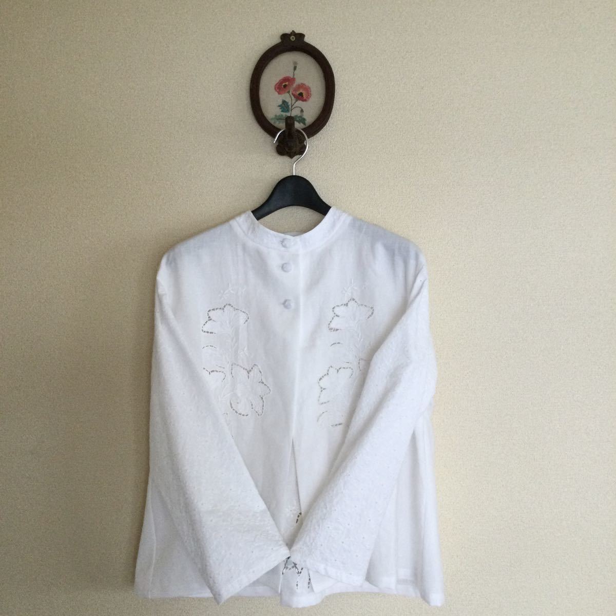 100%新品，お得 ハンドメイド 綿レース&カットワークレース／バンドカラー／羽織り／M〜L(トップス)｜売買されたオークション情報、yahooの商品情報をアーカイブ公開 - オークファン トップス