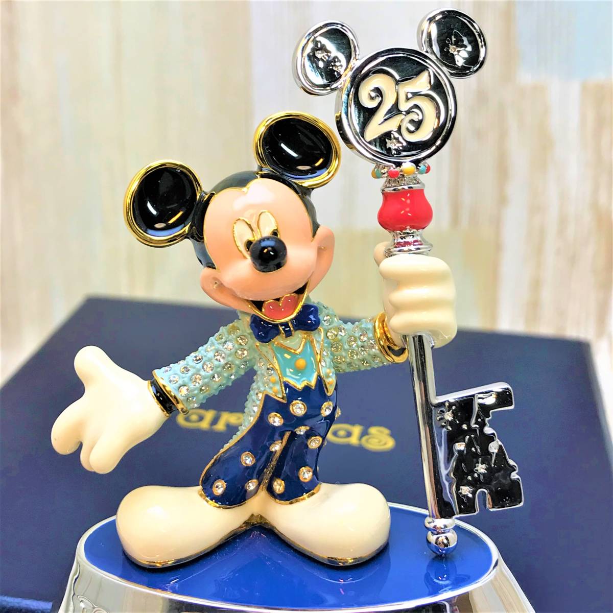 レア 東京ディズニーリゾート 25周年記念 ミッキーマウス ドリームキー アリバス ブラザーズ スワロフスキー ディズニー Disney Tdl ディズニー 売買されたオークション情報 Yahooの商品情報をアーカイブ公開 オークファン Aucfan Com