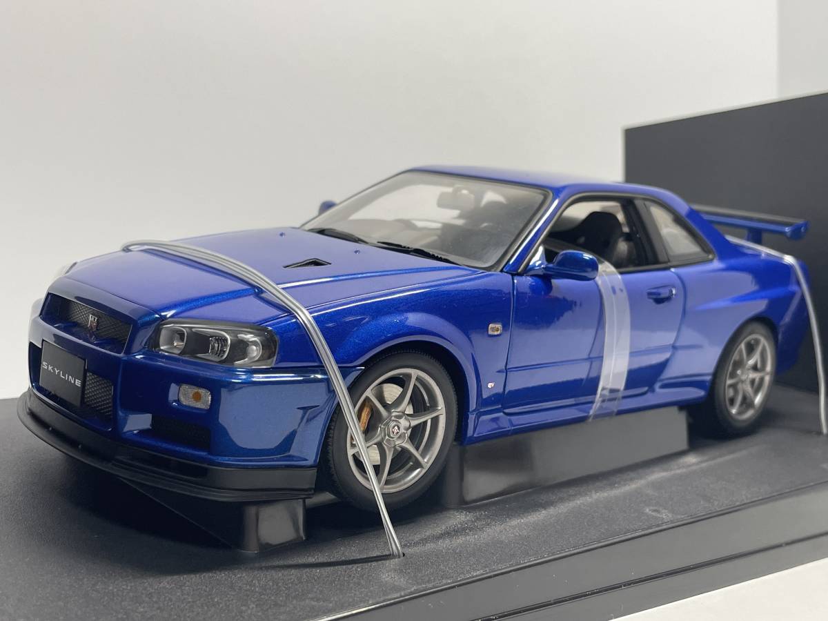 AUTOart オートアート 1/18 ベイサイドブルー GT-R(R34) 日産
