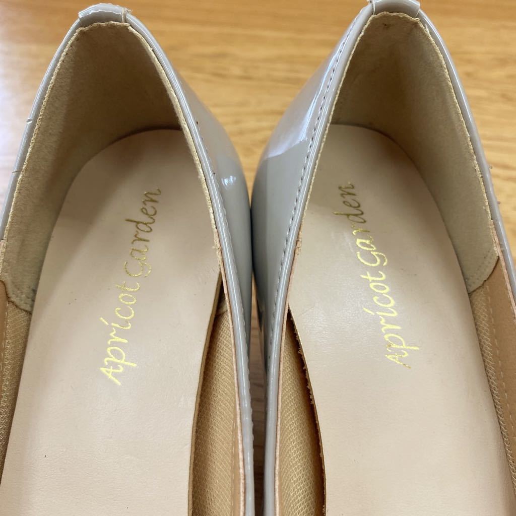 サイズm 23 0 ほぼ Apricot Garden アプリコットガーデン エレガント パンプス エナメル ヌードグレー ヒール7 フォーマル 23 0cm 売買されたオークション情報 Yahooの商品情報をアーカイブ公開 オークファン Aucfan Com