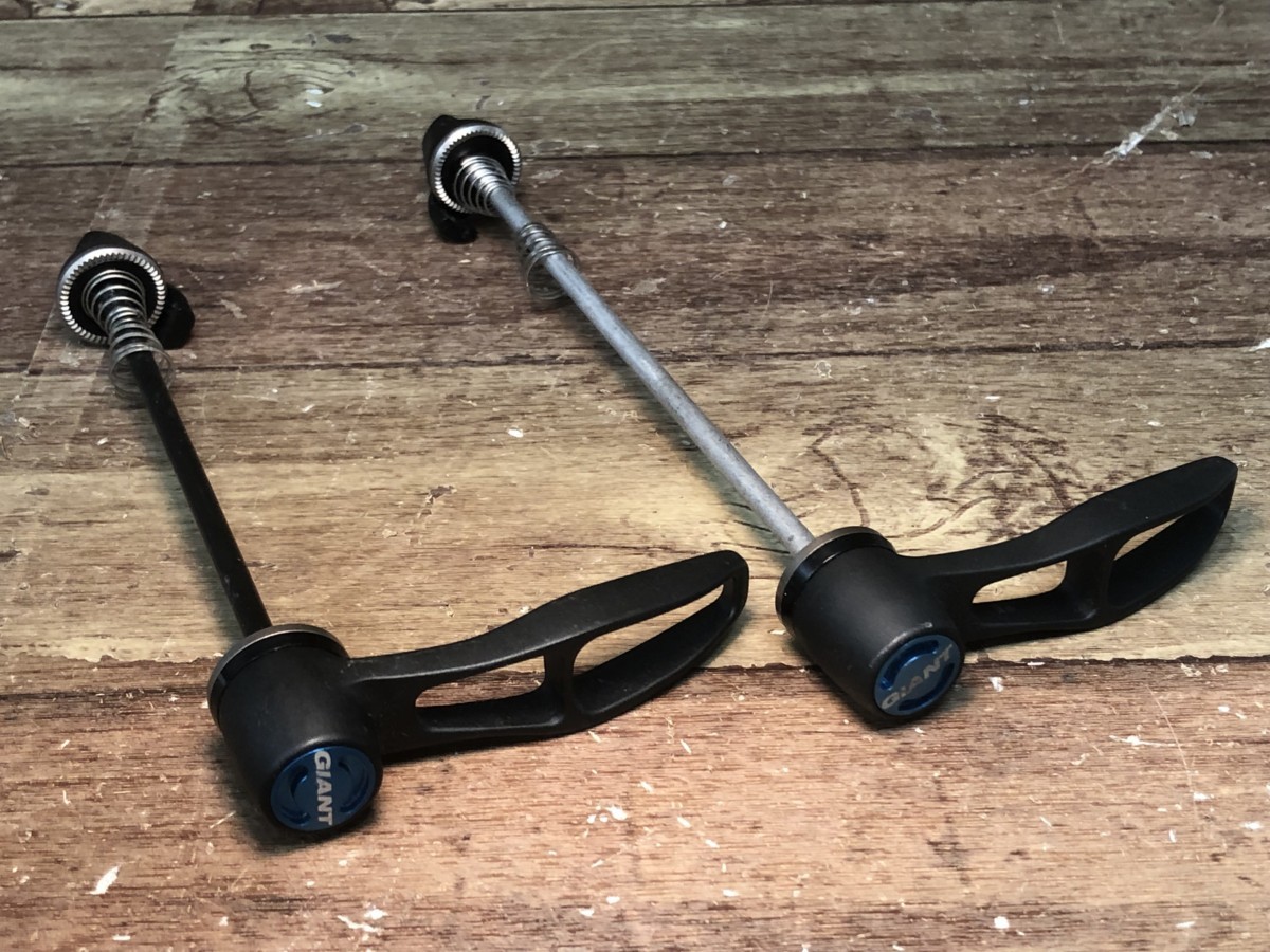 ジャイアントストア奈良 RWSに換えてみませんか Road WHEEL New Giant ⁄