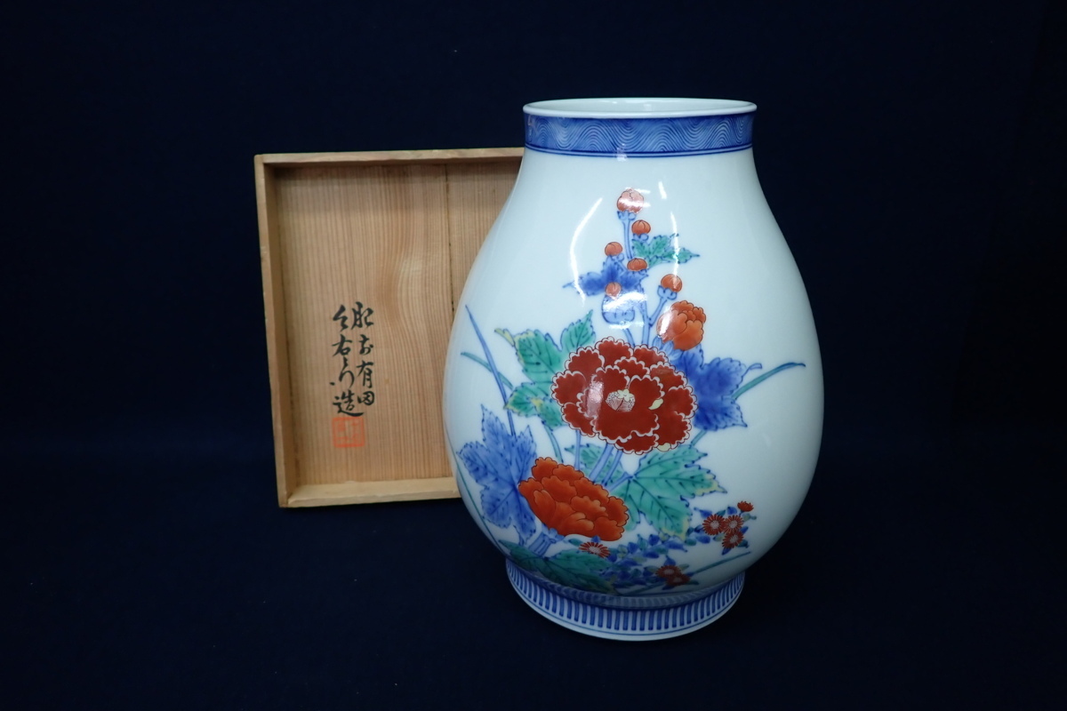 ☆ 12代今泉今右衛門 錦花絵角瓶☆x710 色鍋島緑地