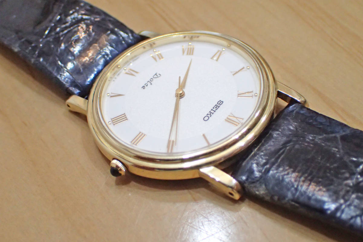 美品/動作品 ◇セイコー/SEIKO ドルチェ◇ 8N41-7030 ツートン梨地文字