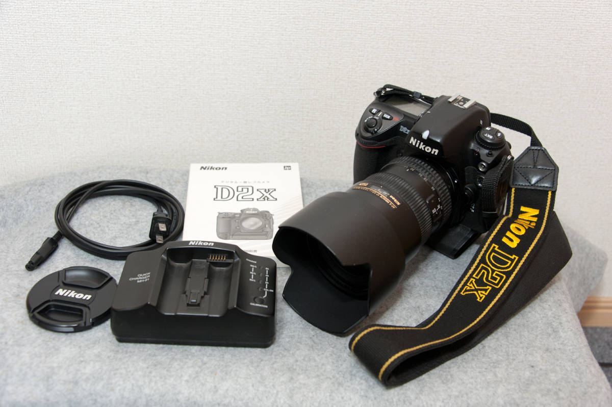 Nikon ニコン D2X AF-S 17-55 2.8 G ED DX付き 取説・バッテリー・充電 