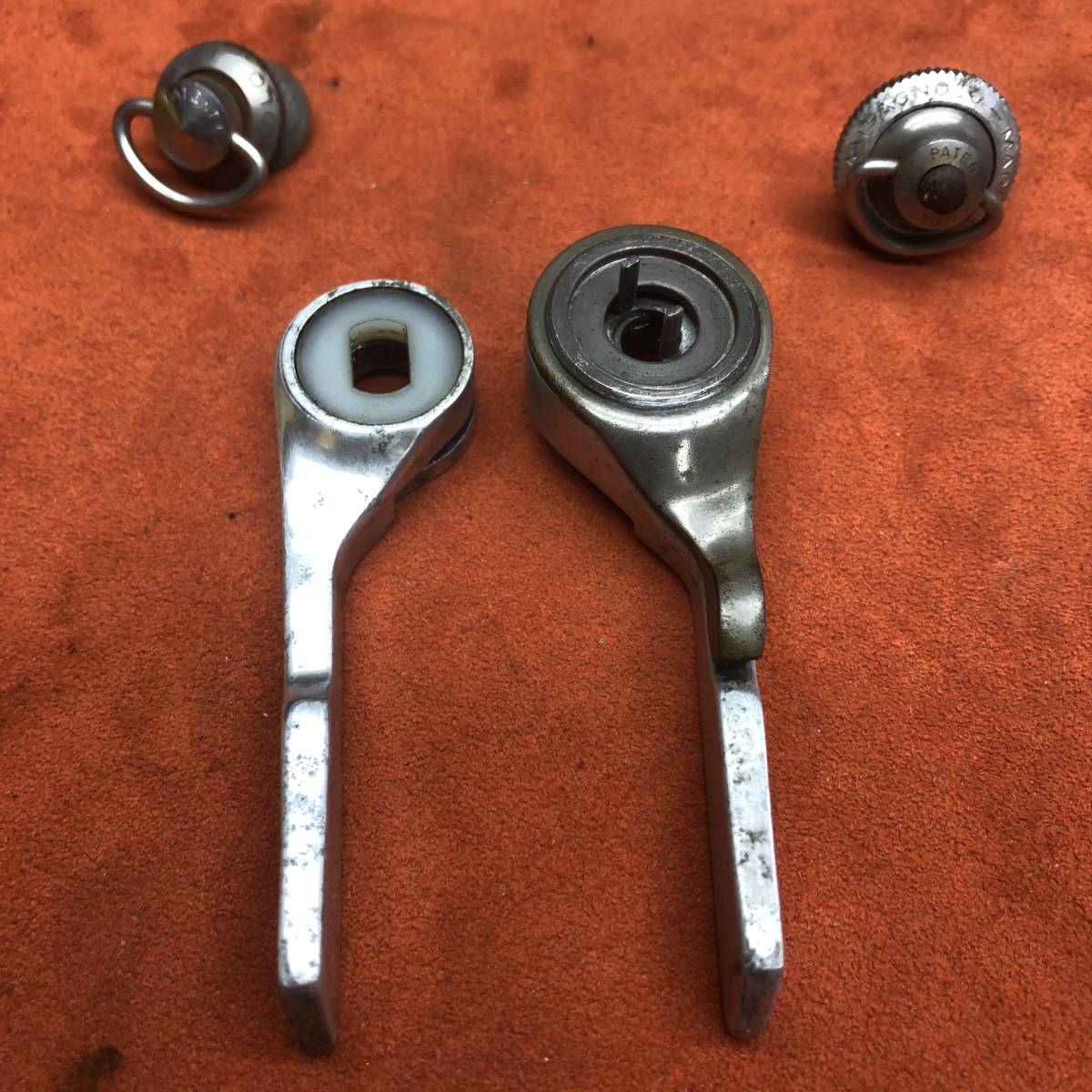 Campagnolo カンパニョーロ　シフトレバー　ダブルレバー　中古 カンパニョーロ シフトレバー ダブルレバー ダブル プライスダウン開始カンパニョーロ Cレコード