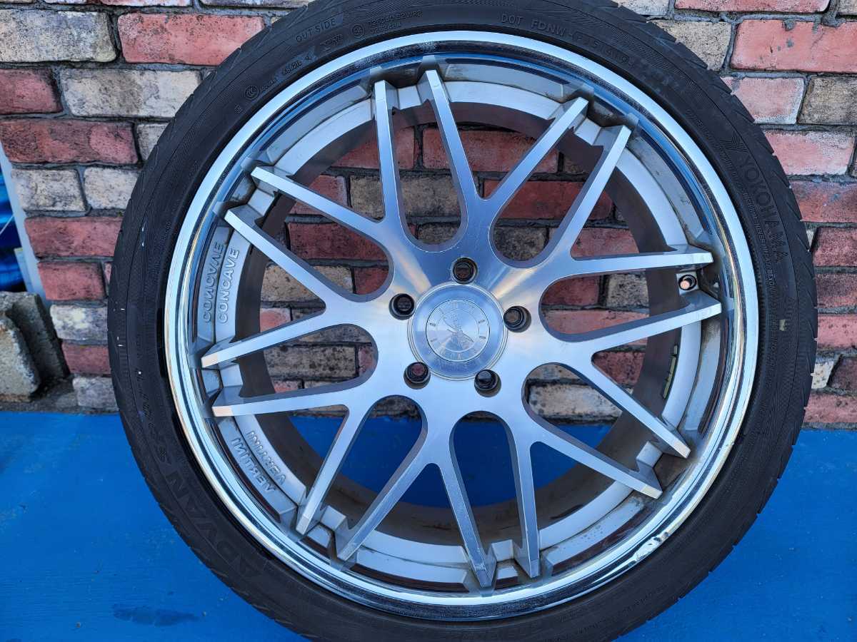 美品 vertini ヴェルティニ マジック 22インチ コンケイブ 295/30R22 