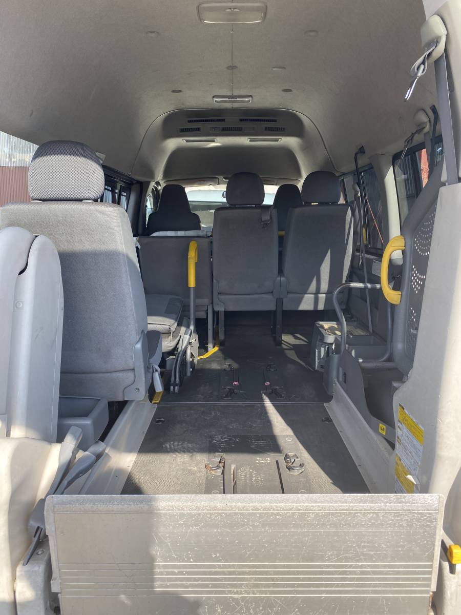 50万売切 ハイエース 0系 4wd ディーゼルターボ 福祉車両 チェアキャブ 車いす移動車 ハイルーフトランポ パワーゲート ウェルキャブ ハイエースワゴン 売買されたオークション情報 Yahooの商品情報をアーカイブ公開 オークファン Aucfan Com